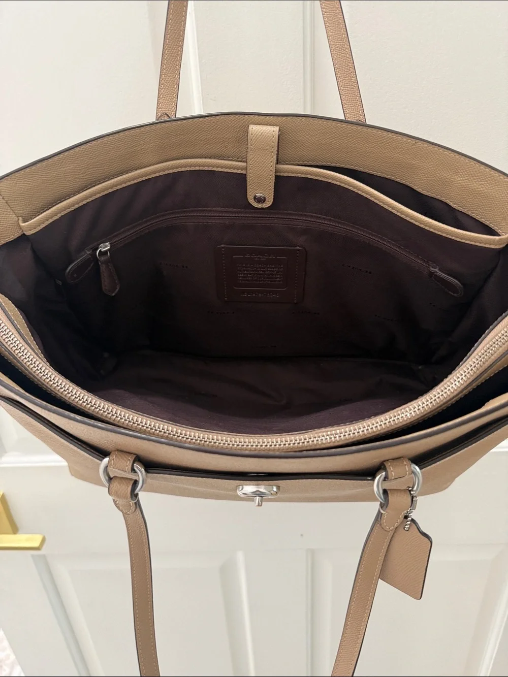 Coach Tan Leather Laptop Tote with Shoulder Straps - Picture 3 of 11